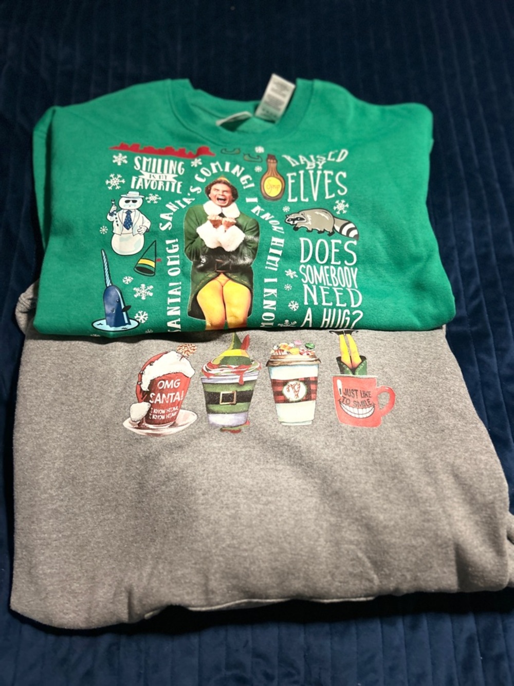Holiday Graphic Sweatshirt - size large Elf
